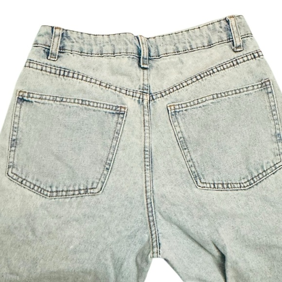 Cotton On women's size 4 light washed baggy distressed jeans - Picture 8 of 8